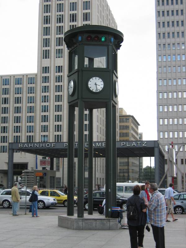 Potsdammer Platz - First traffic light used in Berlin
