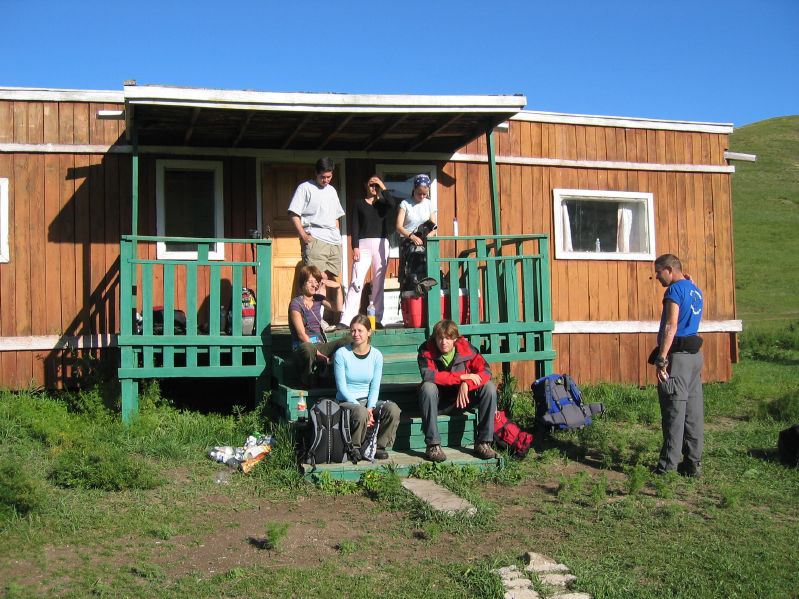 Molt Camp: Waiting for departure