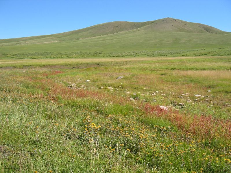 Hiking to the Tourist Camp