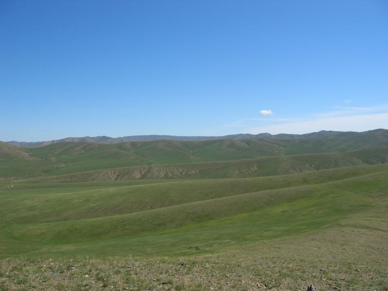Hiking to the Tourist Camp