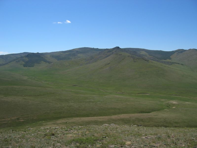 Hiking to the Tourist Camp