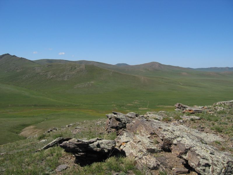 Hiking to the Tourist Camp