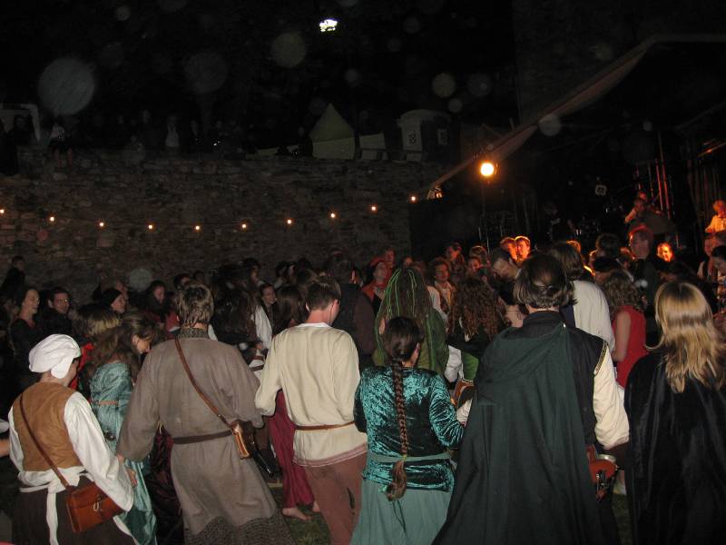 Dancing accompanied by the Tom Bombadil Band