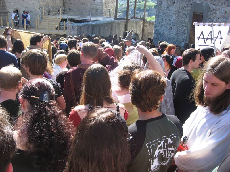 Queueing for the mediaeval banquet