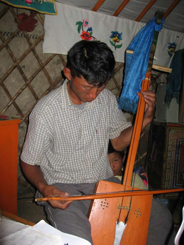 Darhanbaatar playing the Horse Head Fiddle