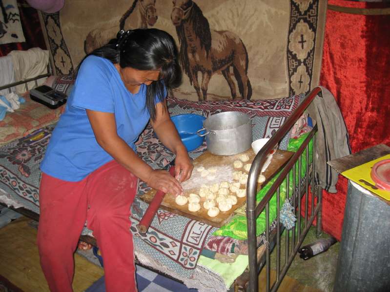 Amarjargal preparing Buuz