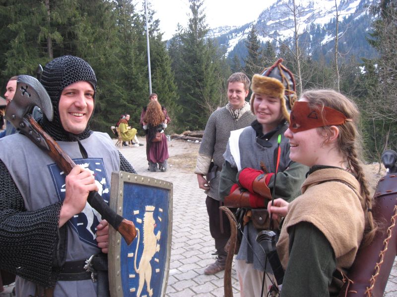 Sir Robert, Norra & Rina