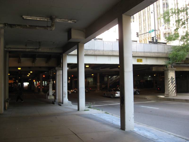 Two level street