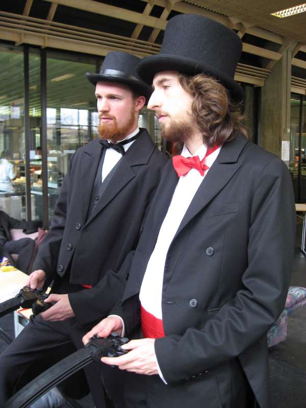 Alex, David